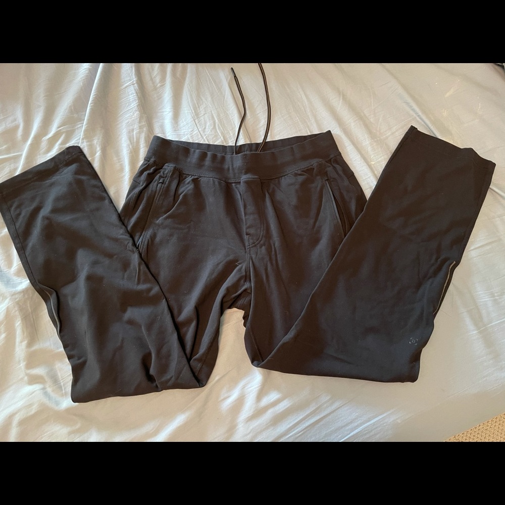 Men’s Lululemon Sweats XL
